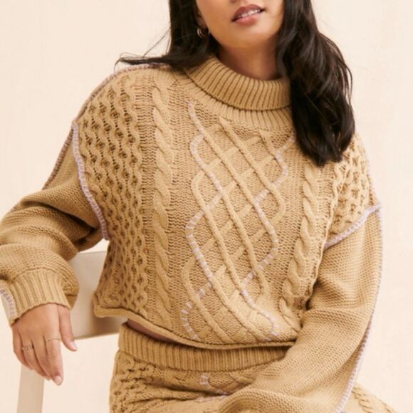 New Callahan Knitwear Cropped Cameron  Tan & Purple Turtleneck Sweater- Medium - Picture 5 of 16